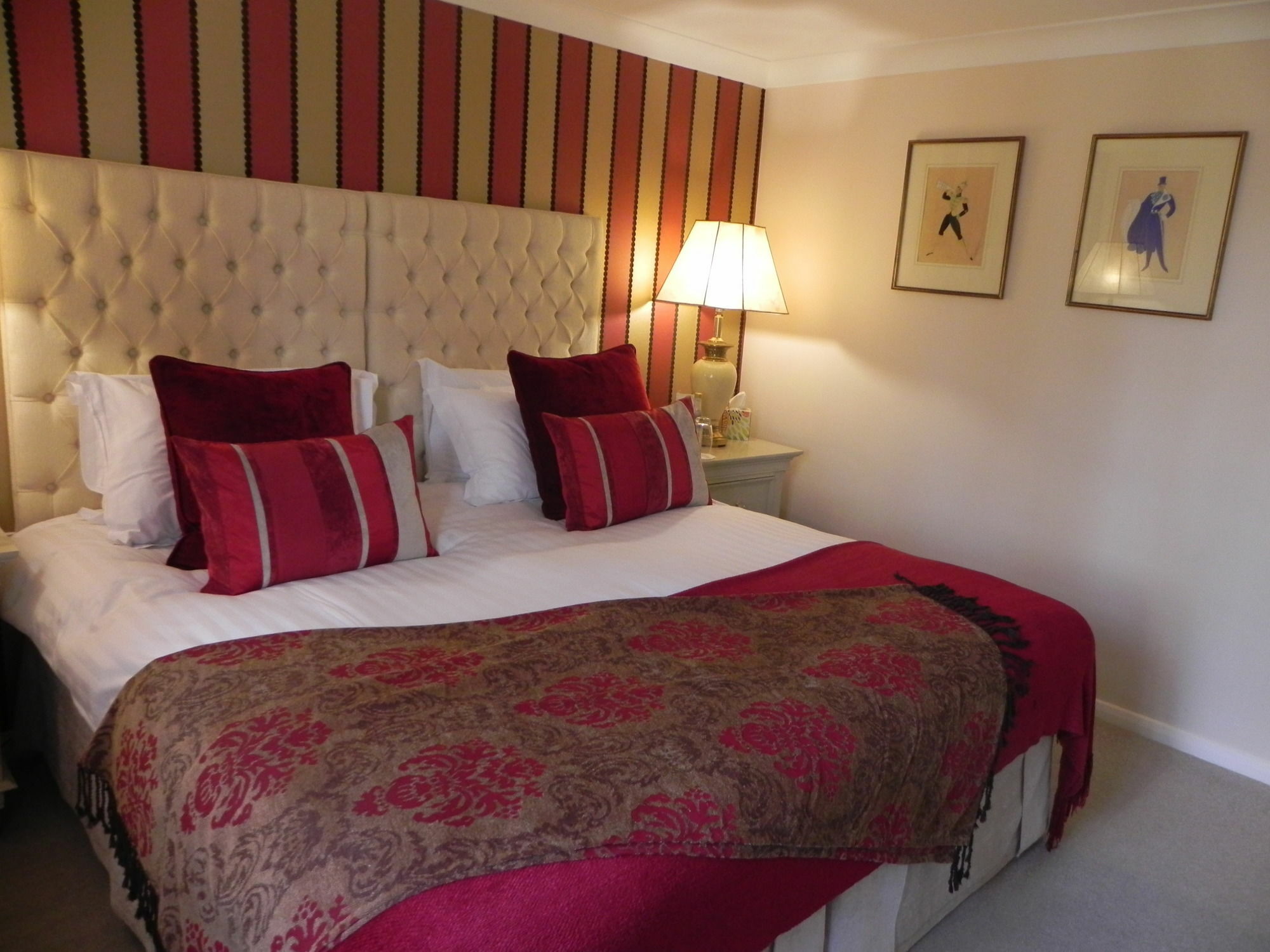 Bath Lodge Castle Woolverton Экстерьер фото